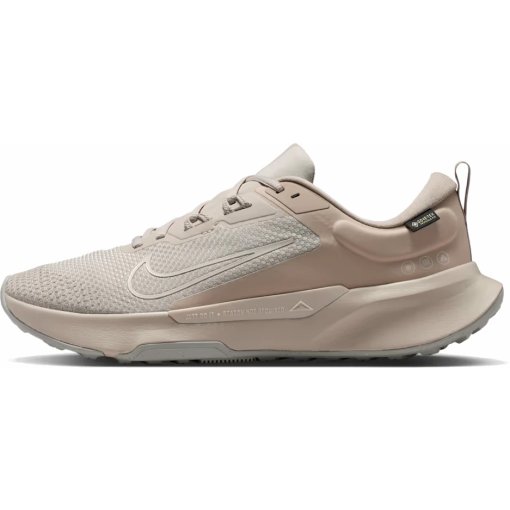 Foto de Nike Zapatillas de Trail Running Hombre - Juniper Trail 2 GORE-TEX - cream II/light orewood brown HM9734-201