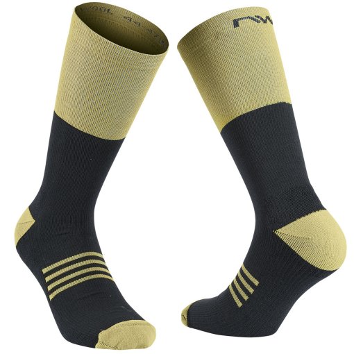 Billede af Northwave Extreme Pro High Strømper til herrer - black/green khaki 170