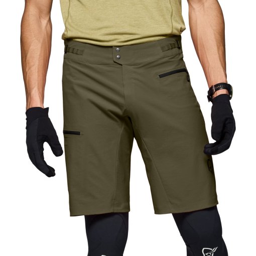 Produktbild von Norrona fjørå flex1 light Shorts Herren - Olive Night