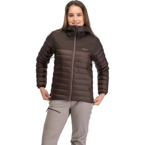 Foto de Bergans Lom Light Chaqueta con capucha de pluma para mujer - dark chocolate
