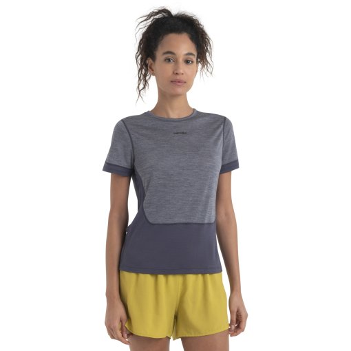 Foto de Icebreaker Camiseta Mujer - Merino 125 ZoneKnit™ Energy Wind - Graphite/Graphite Hthr
