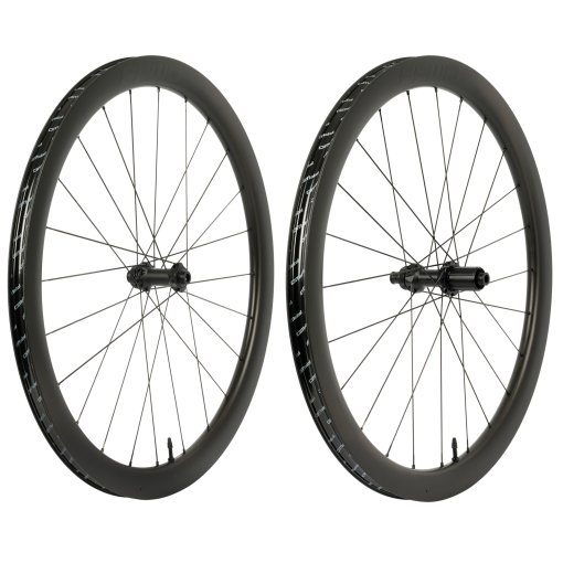 Slika izdelka FFWD RYOT 44 Komplet koles - 28&quot; | Carbon | Clincher | Centerlock | FFWD N/Gage | 12x100mm | 12x142mm - Black | SRAM XDR