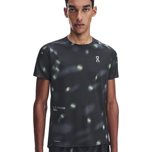 Picture of On Performance-T Lumos Running Shirt Men - Black