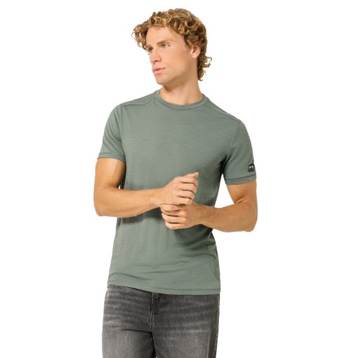 Photo produit de SUPER.NATURAL T-Shirt Homme - Essential - Eucalyptus