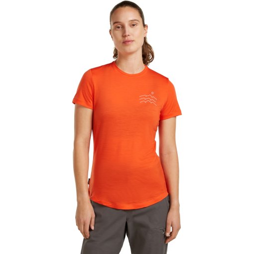 Foto de Icebreaker Merino 125 Cool-Lite™ Sphere Across the Peaks Camiseta Mujer - Fervid