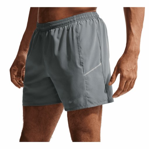 Productfoto van Nike Miler Dri-FIT 5&quot; Heren hardloop-half-tights met korte pijpen en voering - smoke grey/smoke grey/reflective IF2060-084