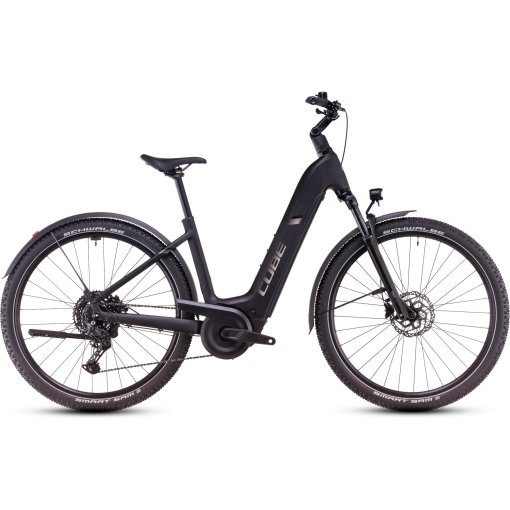 Produktbild von CUBE NURIDE HYBRID Pro 600 Allroad - Tiefeinstieg E-Bike - 2025 - black / bronze