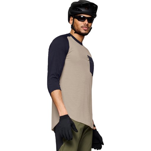 Picture of Norrona skibotn equaliser merino 3/4 T-Shirt Men - Winter Twig/Caviar Black