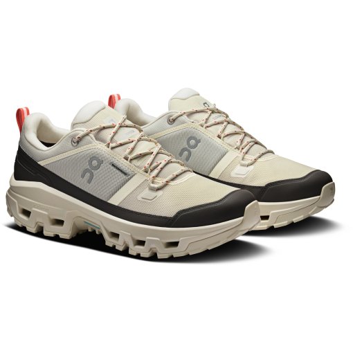 Foto de On Zapatillas Senderismo Hombre - Cloudrock Low Waterproof - Ivory | Ivory