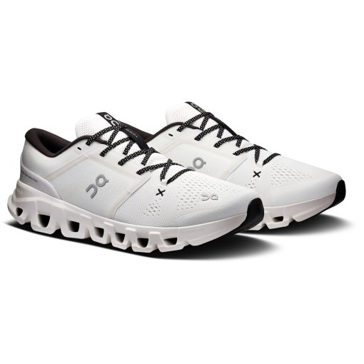 Productfoto van On Cloud X 5 Fitness-schoenen voor heren - White | Black