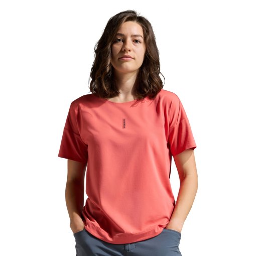 Produktbild von GOREWEAR Fernflow Kurzarm Shirt Damen - coral red DI00