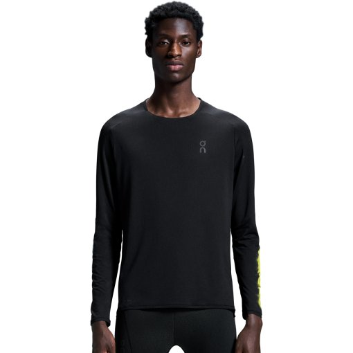 Foto de On Camiseta de Manga Larga Running Hombre - Performance Long-T Lumos - Negro &#039;24/25