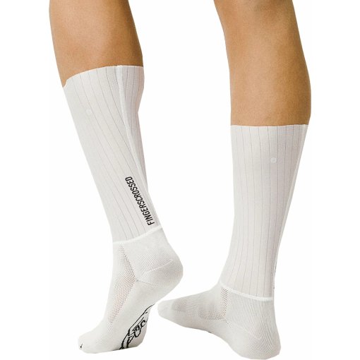 Image de FINGERSCROSSED Chaussettes Vélo - Aero 2.0 Logo - Vertical - Blanc
