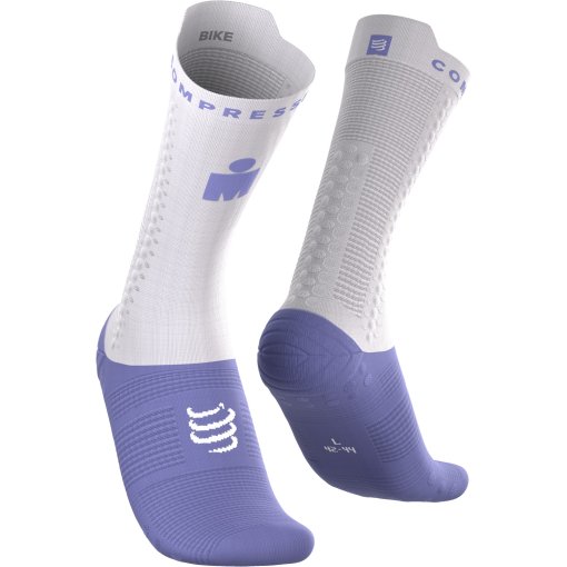 Zdjęcie: Compressport Pro Racing Skarpety Kompresyjne v4.0 Bike - Ironman 2026 - jacaranda/white - L1