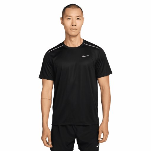 Photo produit de Nike Dri-FIT UV Miler T-shirt running pour hommes - black/black/reflective silver IF2082-010