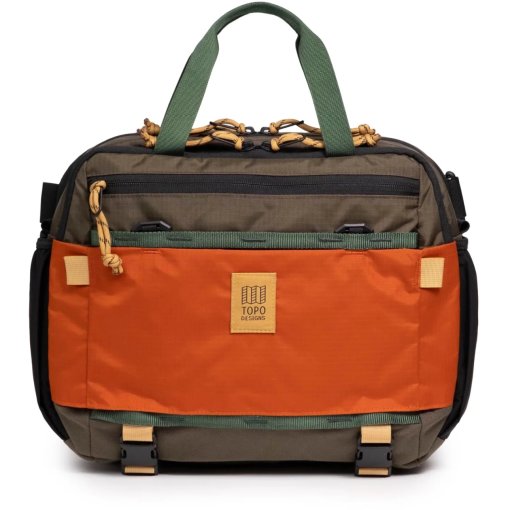 Produktbild von Topo Designs Mountain Umhängetasche - 17L - Woodland/Terracotta