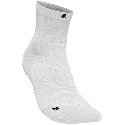 Photo produit de Bauerfeind Chaussettes Femme - Run Ultralight Mid Cut - white
