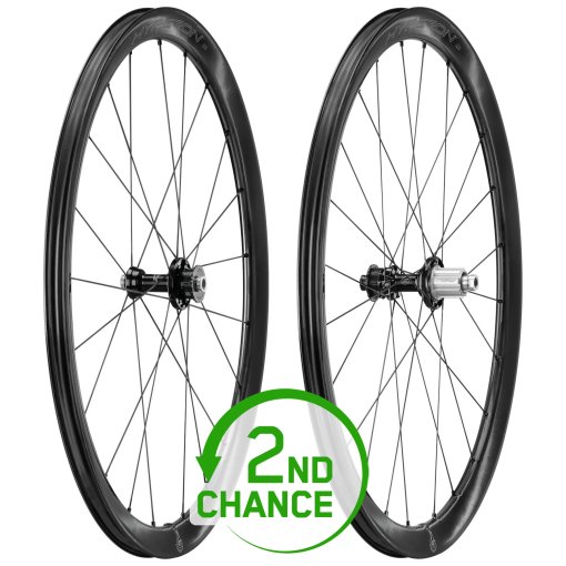 Photo produit de Campagnolo Paire de Roues - Hyperon - 28&quot; | Carbon | 2-Way Fit | AFS - 12x100mm | 12x142mm - HG-EV - Second Choix - SC001