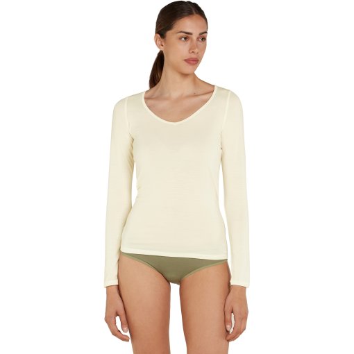 Picture of Icebreaker Merino Siren Long Sleeve Sweetheart Top Women - Undyed