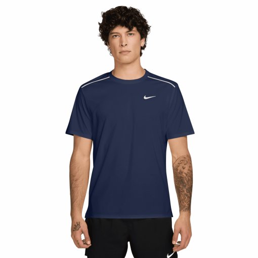 Photo produit de Nike Dri-FIT UV Miler T-shirt running pour hommes - midnight navy/obsidian/reflective IF2082-410