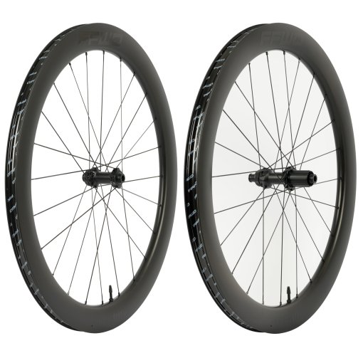Photo produit de FFWD RYOT 55 Paire de roues - 28&quot; | Carbon | Clincher | Centerlock | FFWD N/Gage Hub | 12x100mm | 12x142mm - Black | Shimano