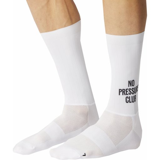 Produktbild von FINGERSCROSSED Aero Iconic Fahrradsocken - No Pressure Club - Weiß