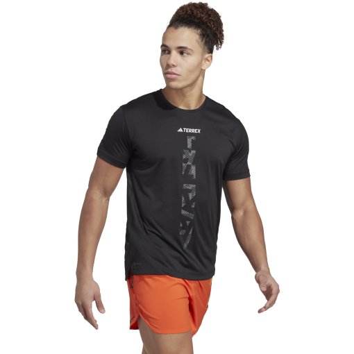 Produktbild von adidas Agravic T-Shirt Herren - schwarz HT9441