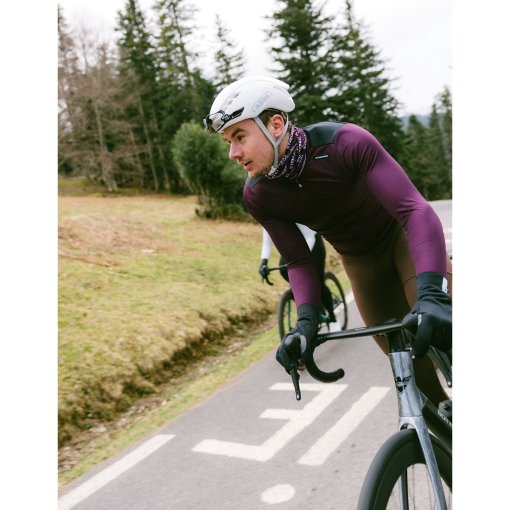 Etxeondo Dena Gore-Tex Windstopper Jacket Men - Wine Red/Black
