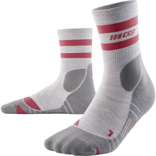 Photo produit de CEP Chaussettes de Compression Femme - Hiking 80s Mid Cut - light grey/red