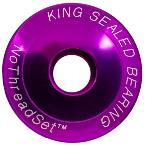 Photo produit de Chris King NoThreadSet Bouchon de potence aheadset - 1 1/8&quot; - Classic Logo Print - 3D violet