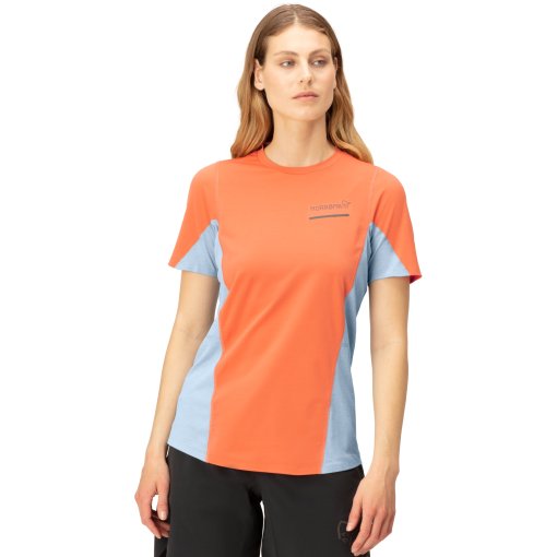 Foto de Norrona Camiseta Mujer - senja equaliser lightweight - Flamingo