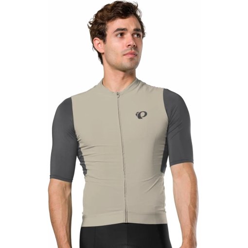 Produktbild von PEARL iZUMi Expedition Gravel Radtrikot Herren 11122410 - feather grey/dark shadow - AFI