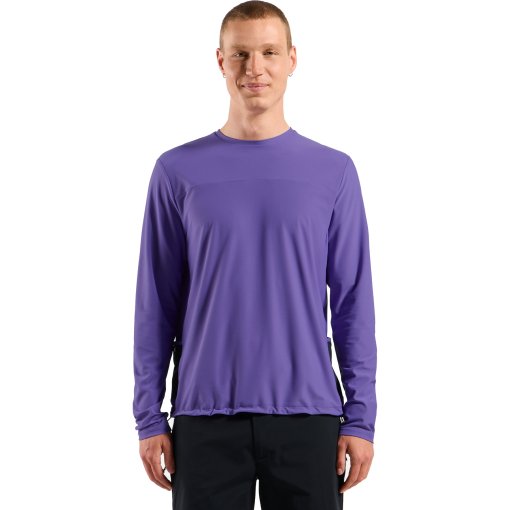 Produktbild von Odlo Explorer Chill-Tec Cargo-Langarmshirt Herren - afterparty