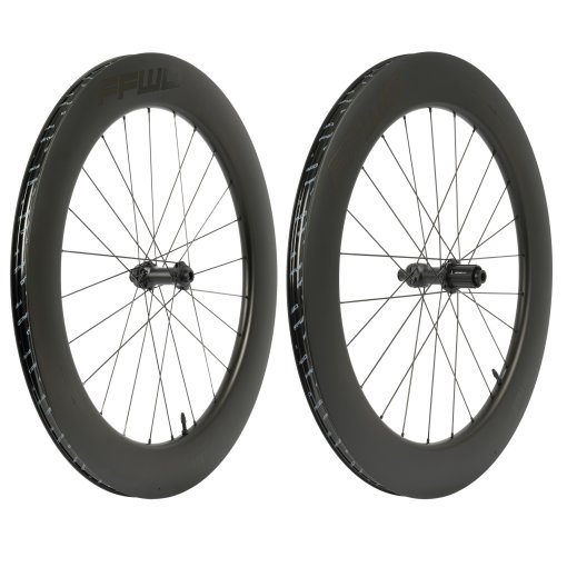 Photo produit de FFWD RYOT 77 Wheelset - 28&quot; | Carbon | Clincher | Centerlock | FFWD N/Gage | 12x100mm | 12x142mm - Black | Shimano