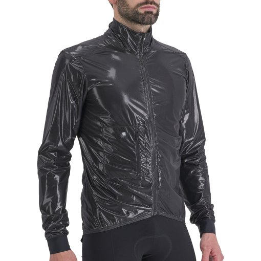 Sportful Fiandre Jacket Men - 002 Black | BIKE24