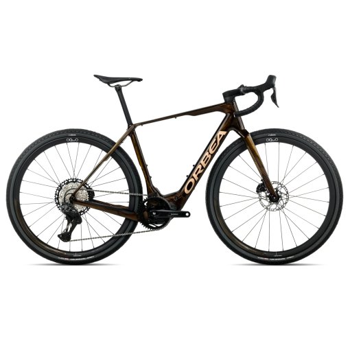 Productfoto van Orbea DENNA M20i - XT Di2 - Elektrische gravelbike - 2026 - Caramel Carbon View (gloss) - Metallic Gold (gloss)