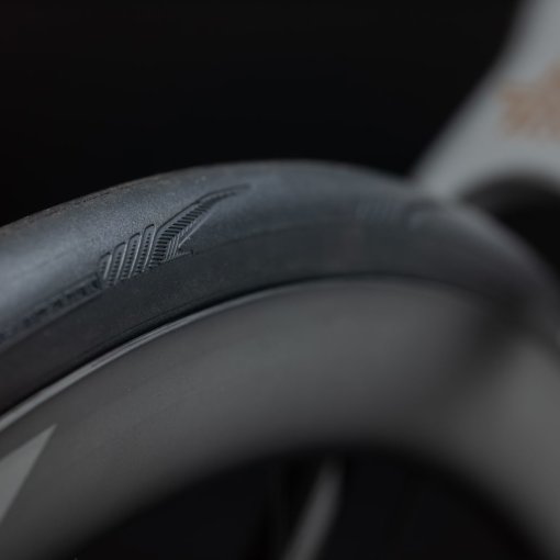 CADEX Race GC Folding Tire - Tubeless | Race Shield - 28-622