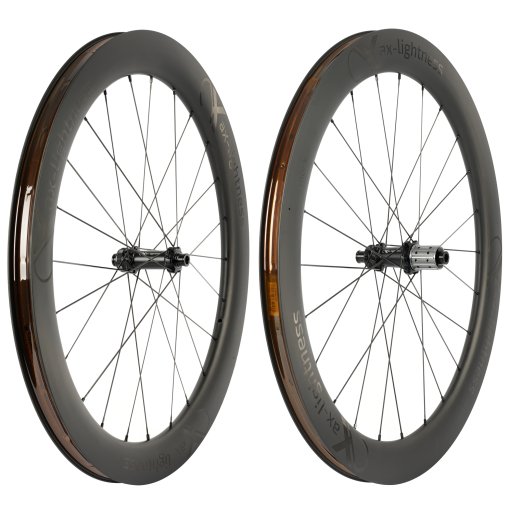 Photo produit de ax-lightness Selection 60CX Paire de roues - 28&quot; | Carbon | TLR | Clincher | Centerlock - 12x100mm | 12x142mm - SRAM XDR