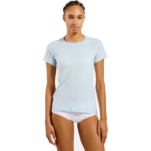 Image of Odlo Active Light Crew Neck Short-Sleeve Base Layer Women - baby blue