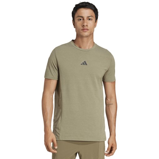 Productfoto van adidas Designed for Training Shirt Heren - olive strata JI8123