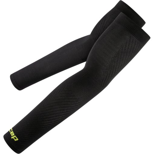Foto de CEP Manguitos - Core Run Ultralight Long - negro