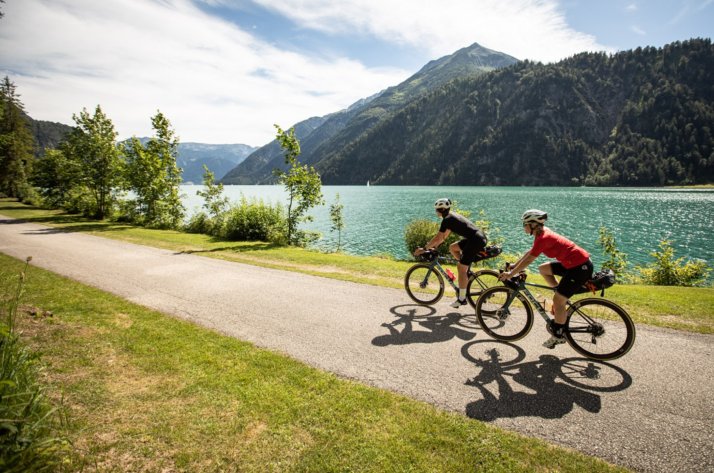 Rowery szosowe i gravelowe FOCUS – maksymalne osiągi bez kompromisów