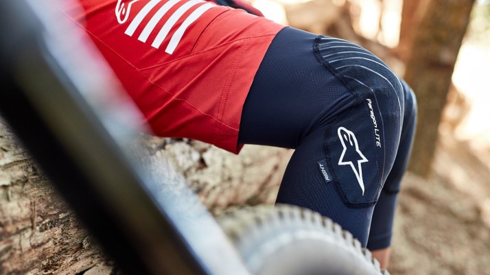 Alpinestars – Abbigliamento e protezioni per MTB, Enduro e Downhill Alpinestars – abbigliamento da ciclismo e protezioni per MTB, Enduro e Downhill