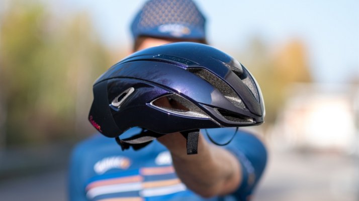 Cascos de bicicleta de carretera: aireados, rápidos y con estilo Cascos de bicicleta de carretera: aireados, rápidos y con estilo