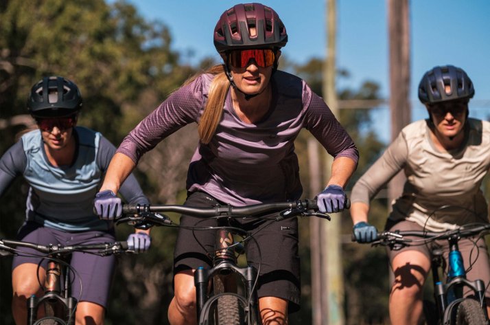 Ropa de ciclismo femenino - Cuando se hace solo para ti es que sienta mejor