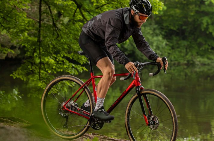 SIDI – Scarpe da ciclismo per MTB e bici da strada Ciclista con scarpe SIDI