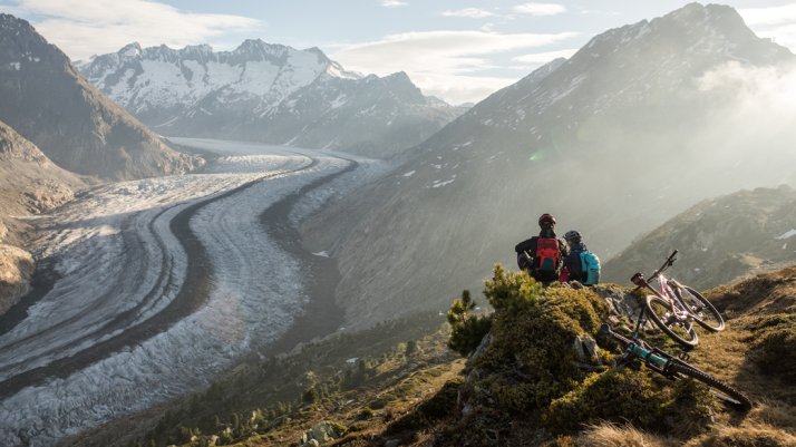 MTB Strecken entlang beeindruckender Gletscherlandschaft MTB Strecken entlang beeindruckender Gletscherlandschaft