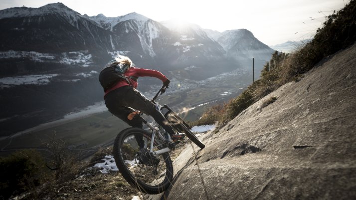 Mountainbikes für Damen und die passende Ausrüstung – Top-Tipps und schicke Bikes Mountainbikes für Damen und die passende Ausrüstung – Top-Tipps und schicke Bikes