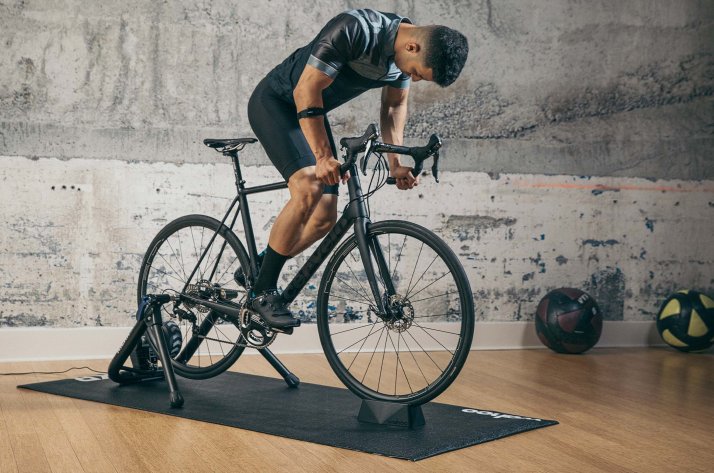 Wahoo Fitness – Vélos d'appartement intelligents, simulateurs, compteurs et capteurs GPS pour vélos Wahoo Fitness – Vélos d'appartement intelligents, simulateurs, compteurs et capteurs GPS pour vélos