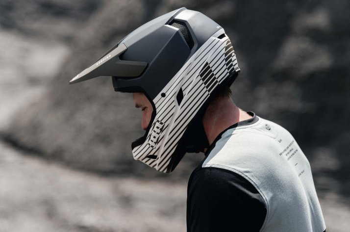 ION Cascos de Ciclismo